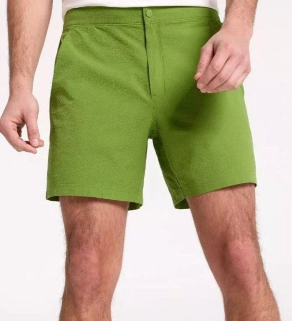 NWT VRST Green Pulse Seersucker 6" Resort Performance Shorts Men's Size Small